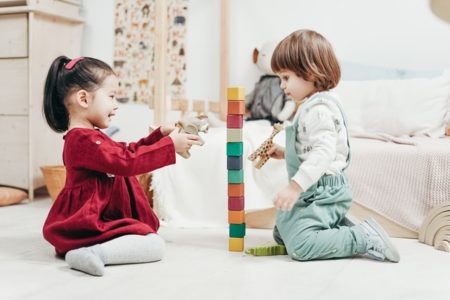 PLF stimuleert sociaal spelen autisme